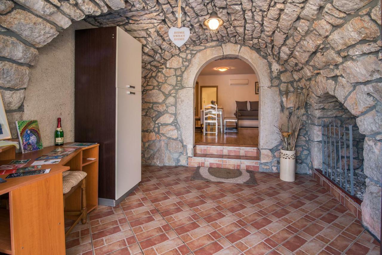 Apartmani Marija 马林斯卡 外观 照片