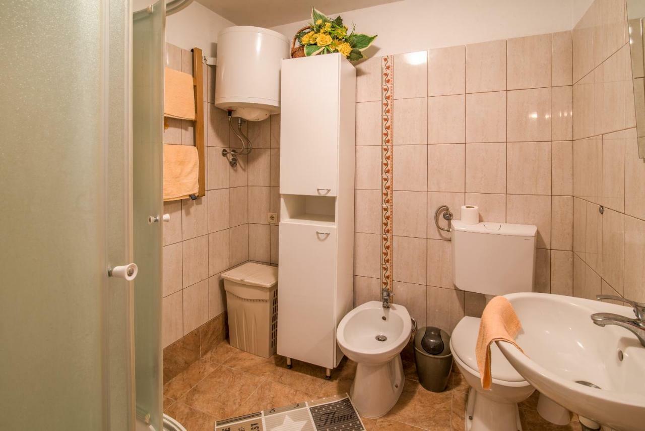 Apartmani Marija 马林斯卡 外观 照片