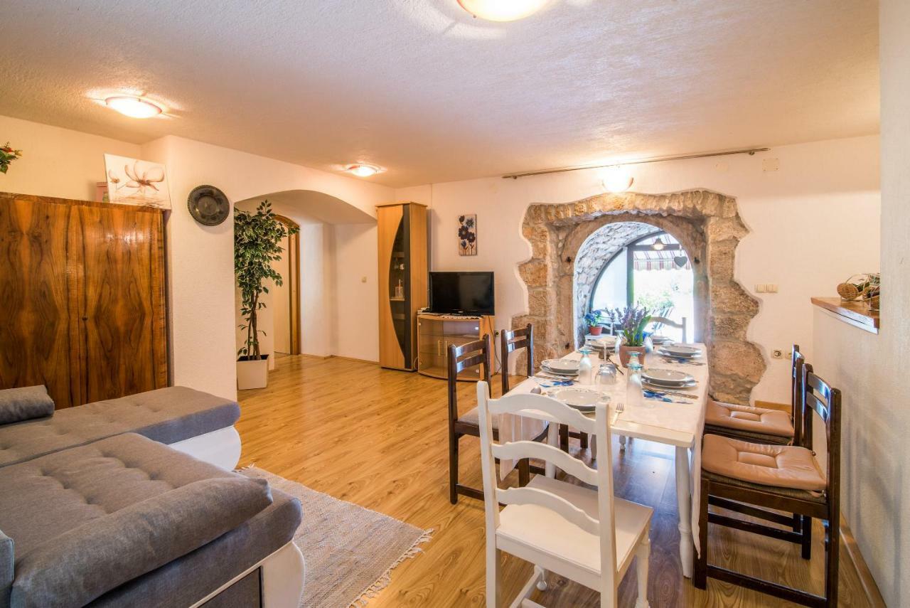 Apartmani Marija 马林斯卡 外观 照片